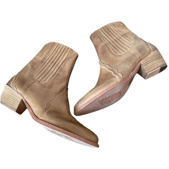 New Free People Frontier Chelsea Ankle Boot Bootie Distressed Tan Size EU 40 US - Picture 4 of 5
